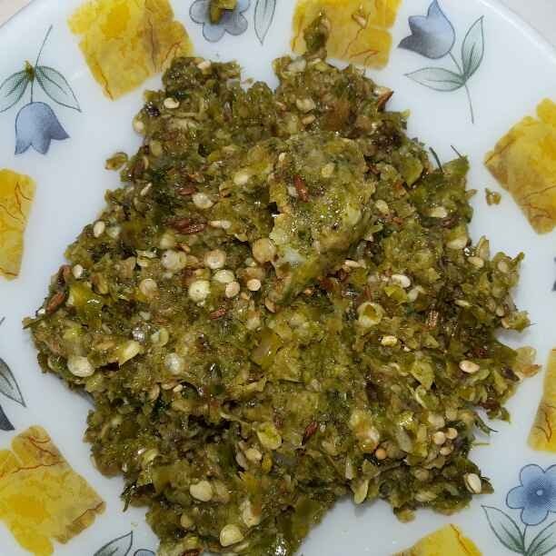 Hoe to Cook Maharashtrian Thecha